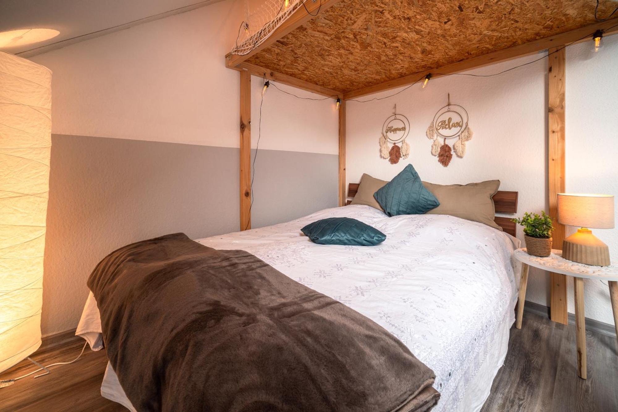 Balkon Zimmer - Apartment Gonnersdorf  Dış mekan fotoğraf